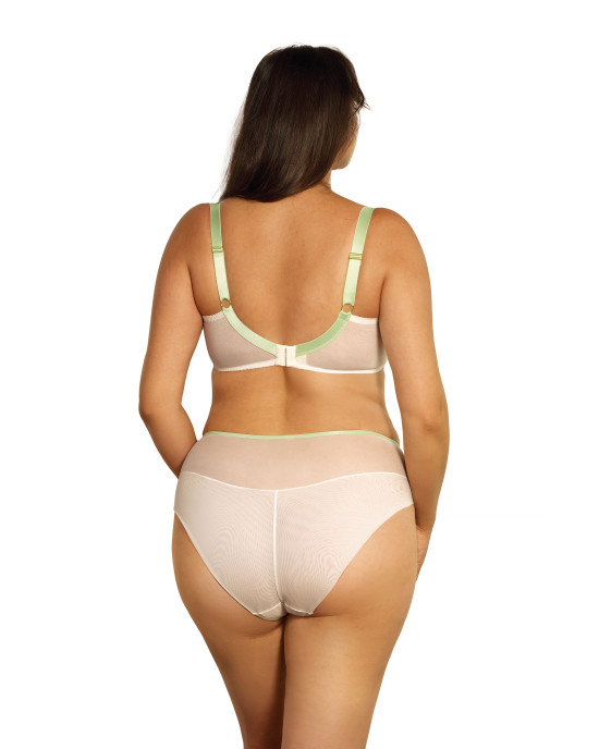Σουτιέν Plus Size για Μεγάλο Στήθος – Στήριξη & Κομψότητα Σουτιέν Plus Size για Μεγάλο Στήθος – Στήριξη & Κομψότητα